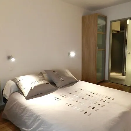 Apartment Heart Of Le Marais Paris